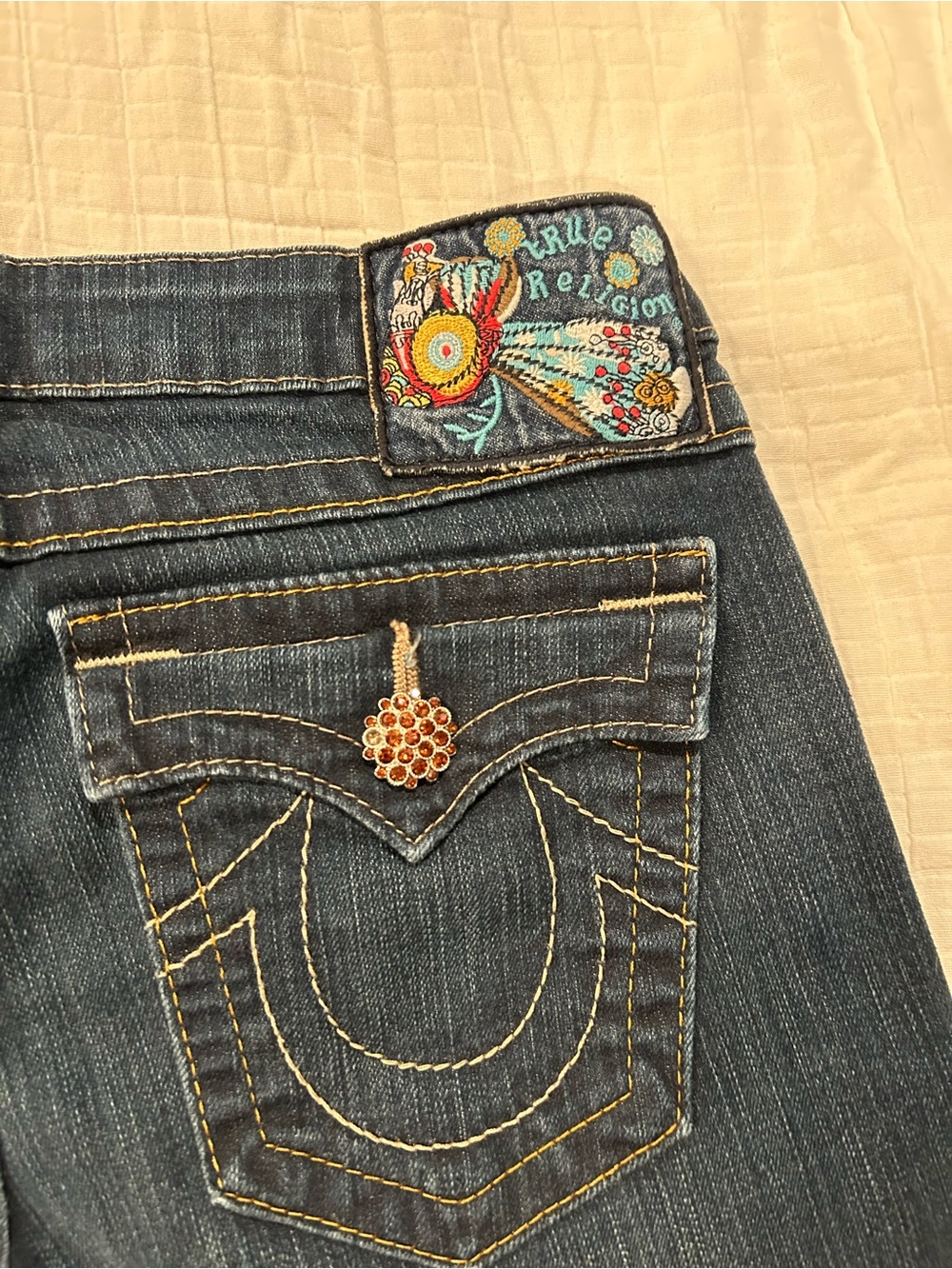 True Religion Becky Peacock Patch Jeans 28 Bootcut Made in USA Dark Wash Y2K